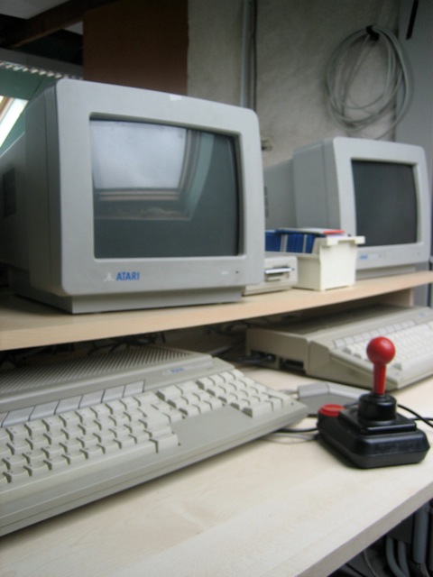 Loading Image